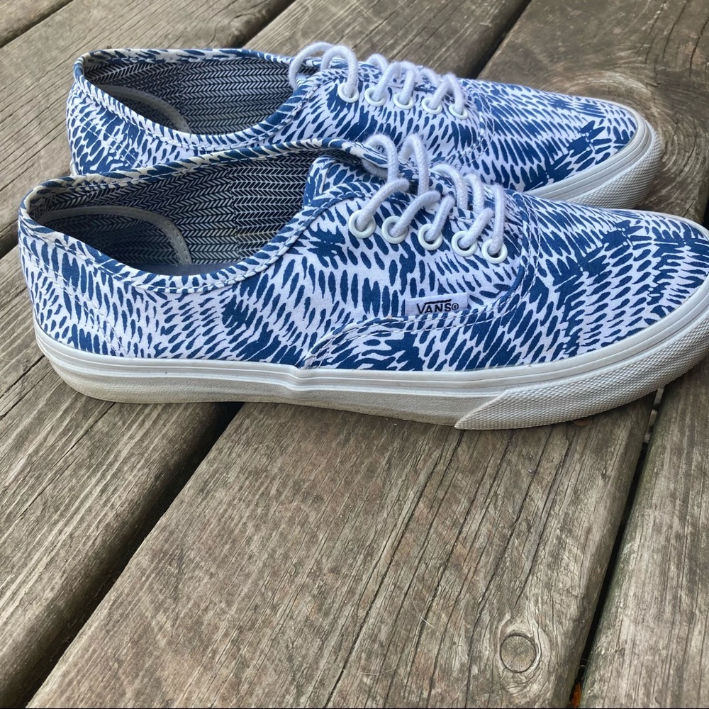 Vintage Vans Off The Wall Sneakers - Picture 5 of 6